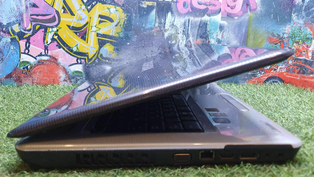 Ноутбук Toshiba i3/4Gb