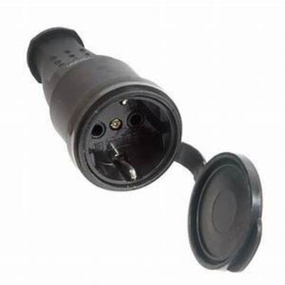 Штепсель с/з с загл. каучук 240В 16А IP44 General
