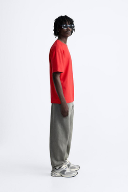 ZARA БАЗОВАЯ ФУТБОЛКА ИЗ ПЛОТНОГО ТРИКОТАЖА, КРАСНЫЙ