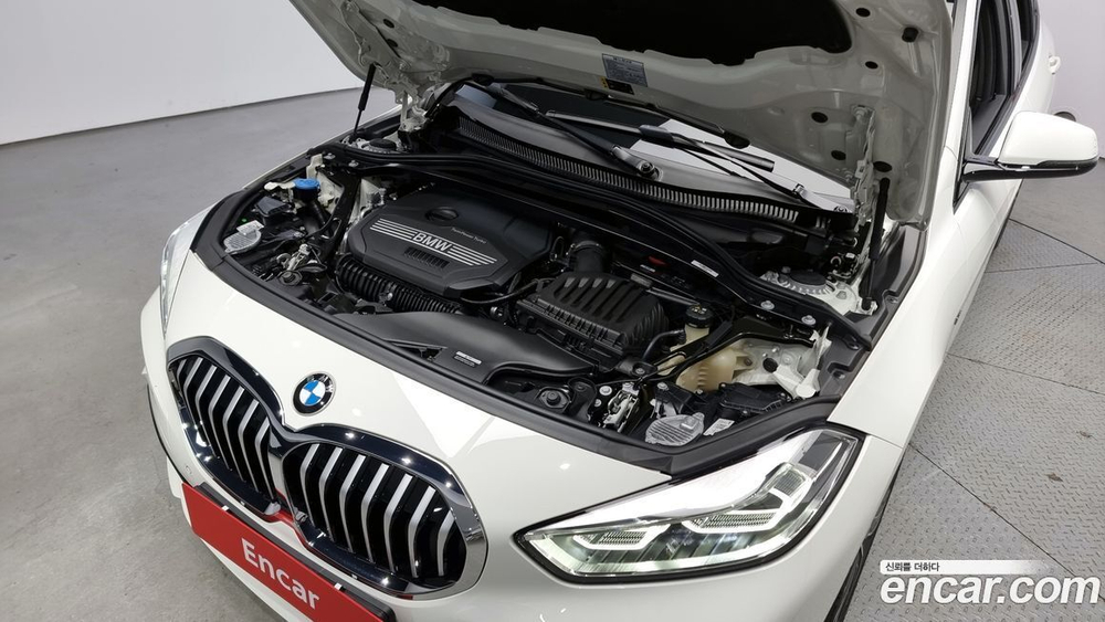 BMW 1 Series (F40) 120i M Sports (09.2023)