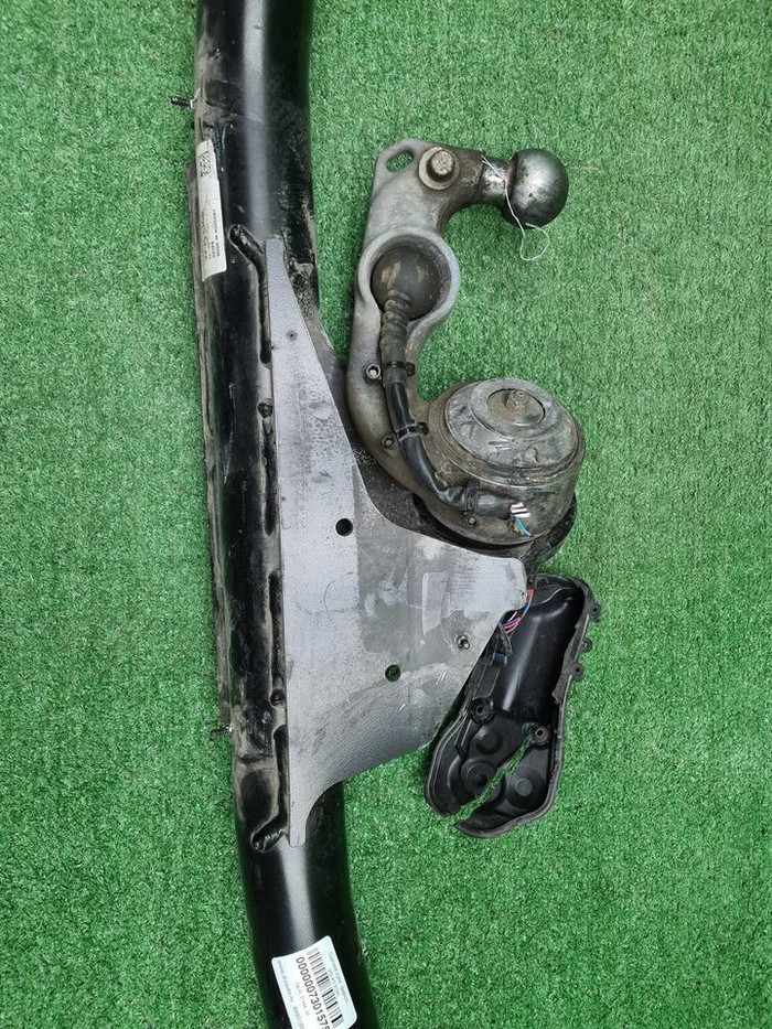 Фаркоп Volvo XC90 2 (2014-н.в.)