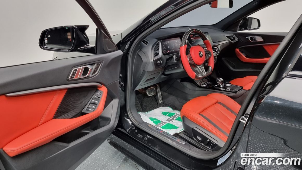 BMW 1 Series (F40) M135i xDrive (05.2022)