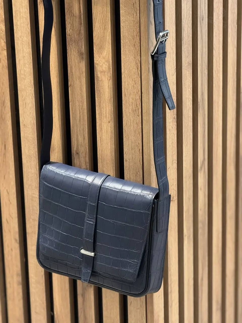 Сумка через плечо Hermes Steve Light Junior из кожи крокодила