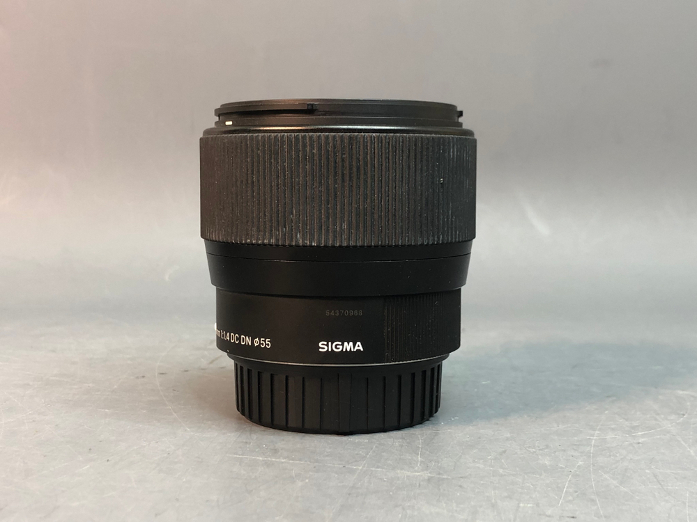 Sigma AF 56mm f/1.4 DC DN Contemporary Canon EF-M