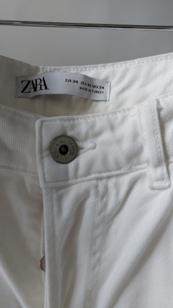 Джинсы Zara