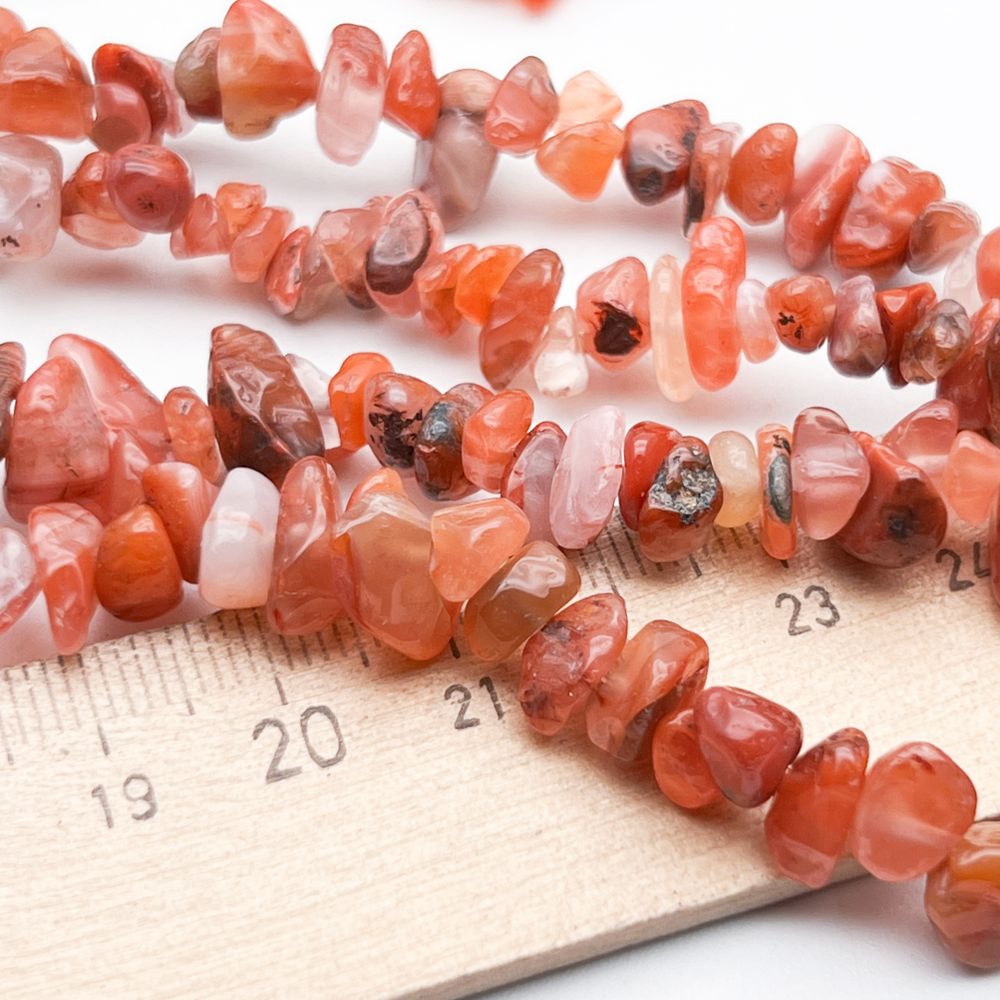 Сердолик бусины, крошка 4-8 мм, цена за нить 38 см