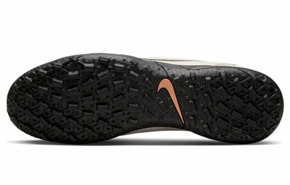 Кроссовки Nike Tiempo Legend 9 Club Tf