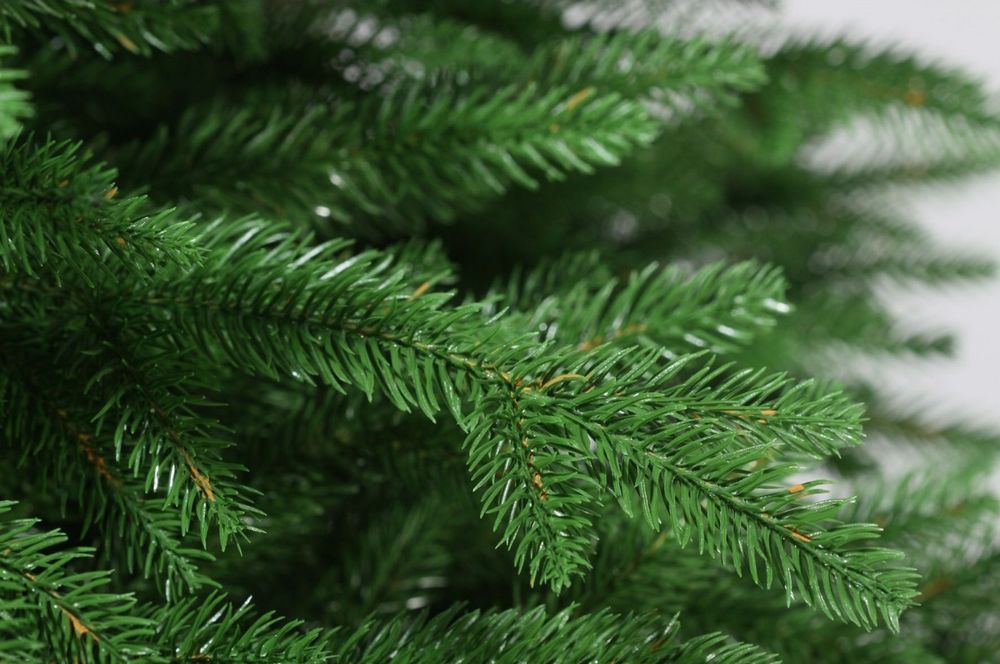 Ель искусственная «Лесная красавица» (Литая хвоя) 185 см / 1,85 м