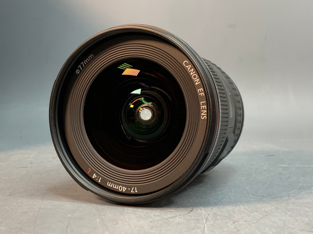 Canon EF 17-40mm f/4L USM