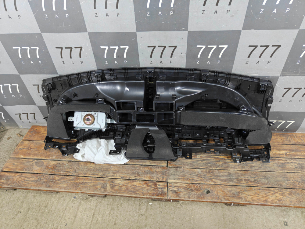 Торпедо Панель приборов Baic U5 Plus 21-нв Б/У Оригинал A00110694IK08