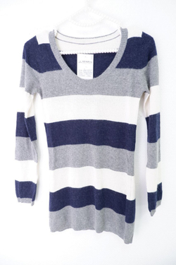 Джемпер в полоску на 10-12 лет