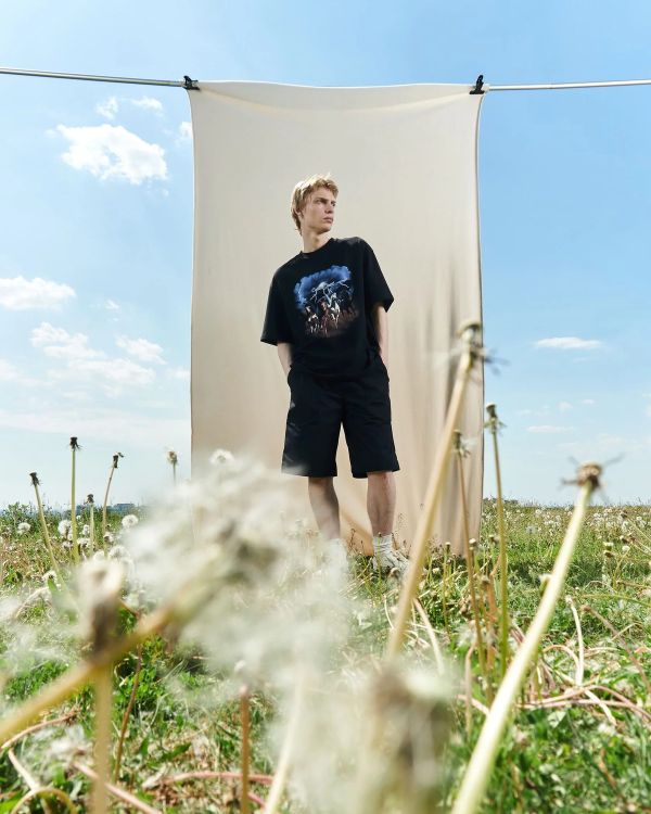 Футболка Horses Peach effect черная - фото 6