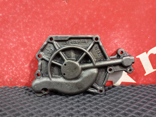 Крышка масляного насоса