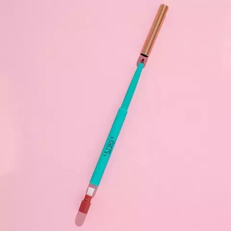Карандаш для губ LIP LINER