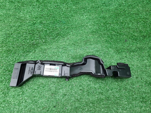 Дефлектор радиатора правый Chery Tiggo 7 Pro 20-24