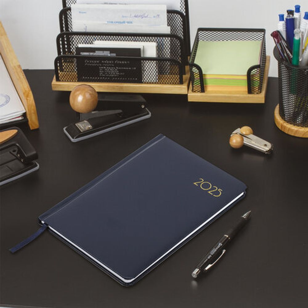 Еженедельник датированный 2025, А5, 145х215 мм, BRAUBERG "Select", балакрон, темно-синий, 115971