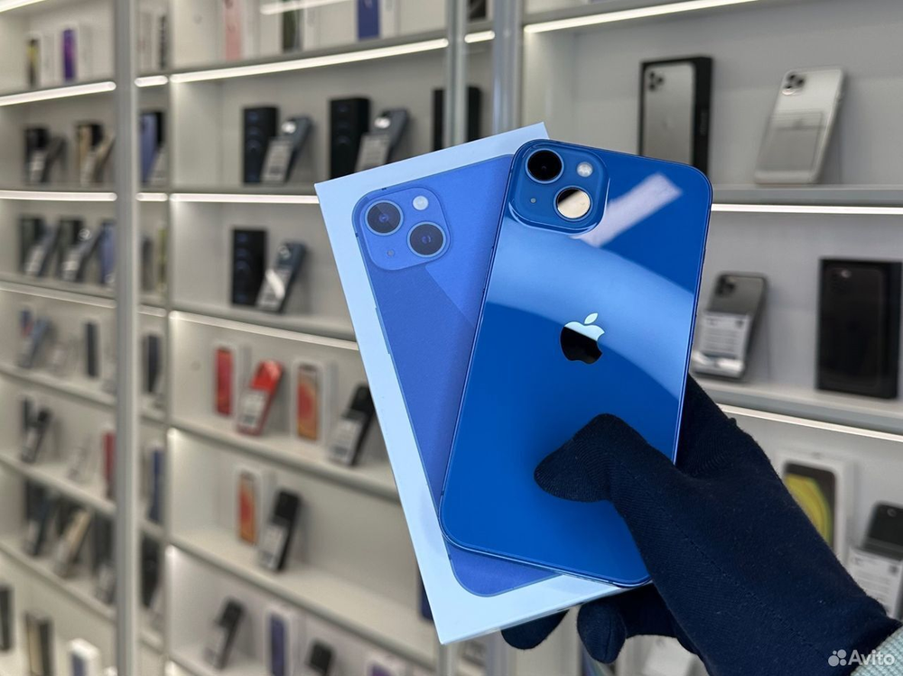 iPhone 13, 256 ГБ б/у