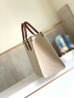 Louis Vuitton Onthego MM