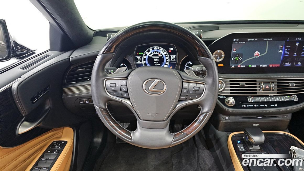 Lexus LS500 5 Generation 3.5 Luxury AWD (06.2021)