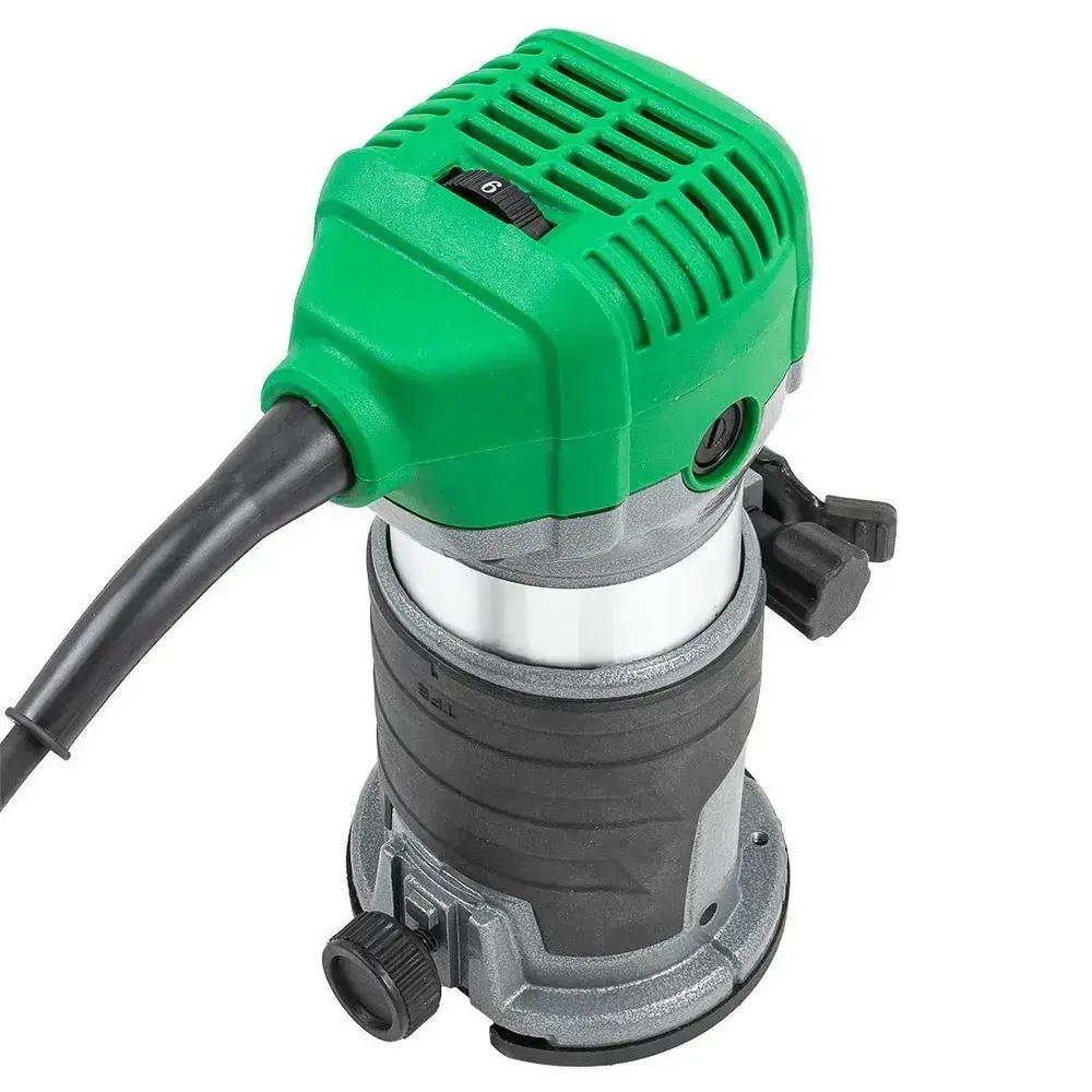 Фрезер ручной ROCKFORCE 710Вт / 13000-33000 об/мин / ход фрезы 36мм