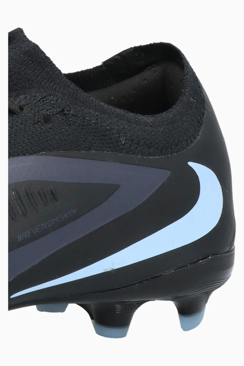 Бутсы Nike Phantom 6 Low Pro FG/MG Junior - черный