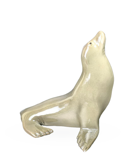 Фарфоровая статуэтка "Тюлень" ЛФЗ