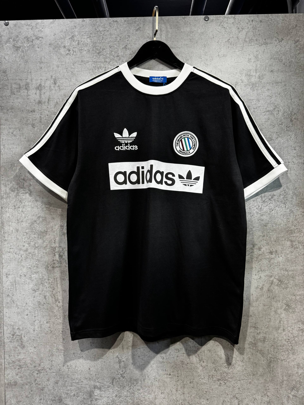 Футболка Adidas #13 • Черный