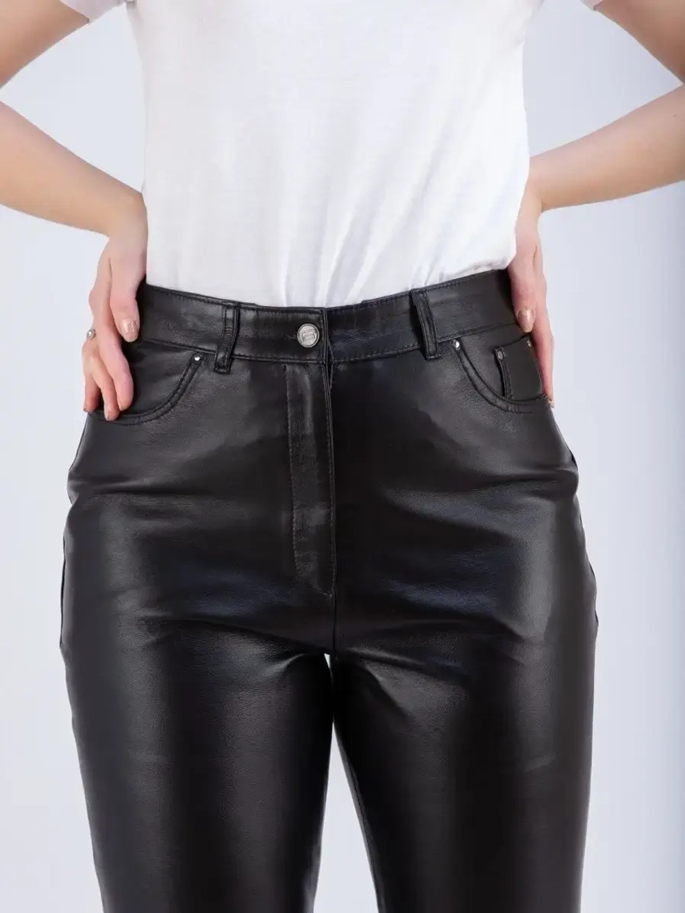 Брюки женские из натуральной кожи