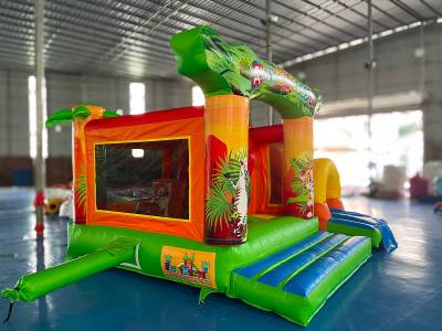 Коммерческий надувной батут «Джунгли зовут», 4*3,8*2,4 м