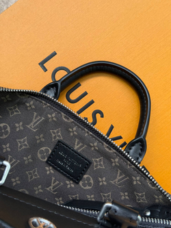 Сумка Louis Vuitton