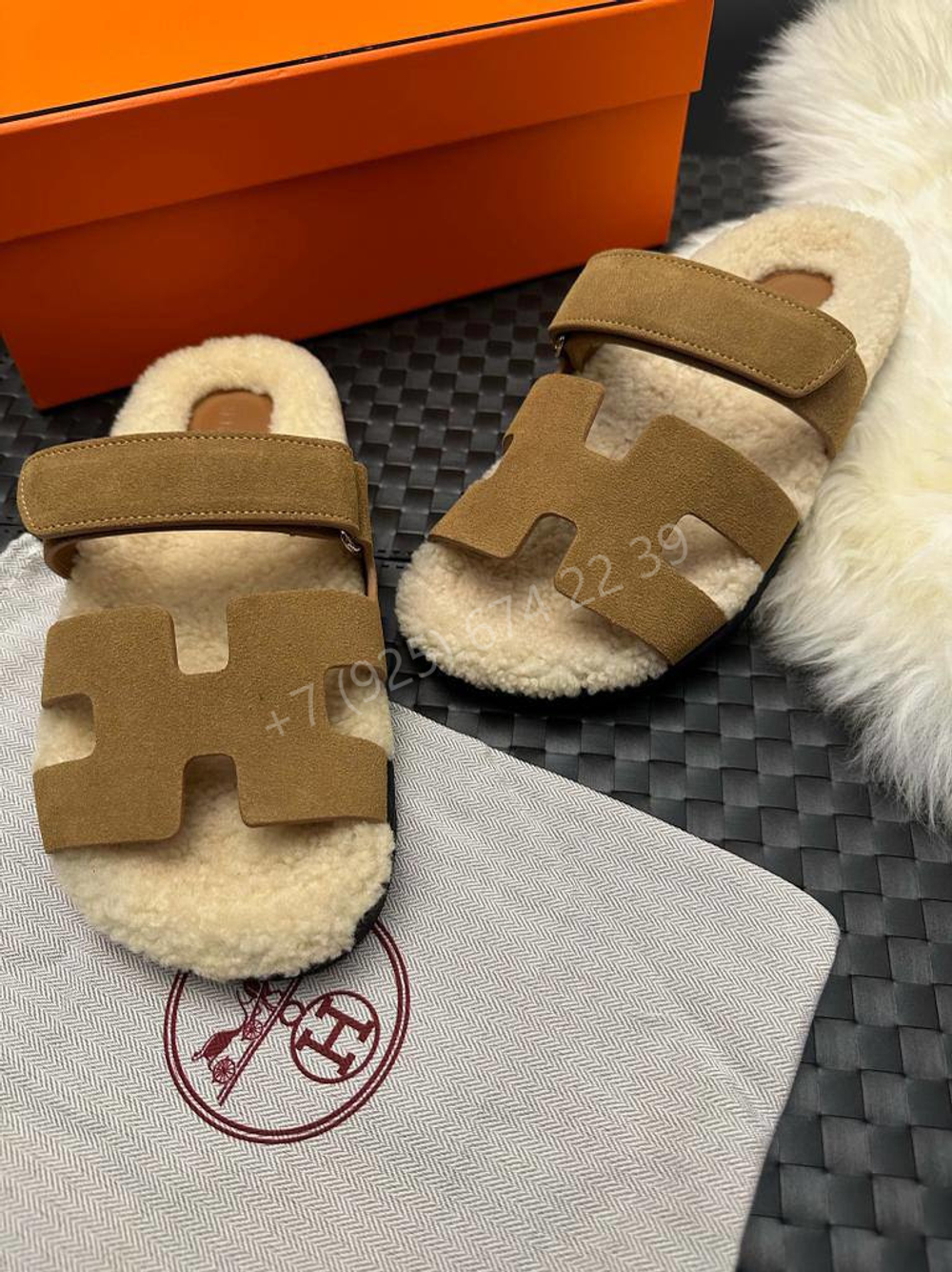 Шлепанцы Hermes