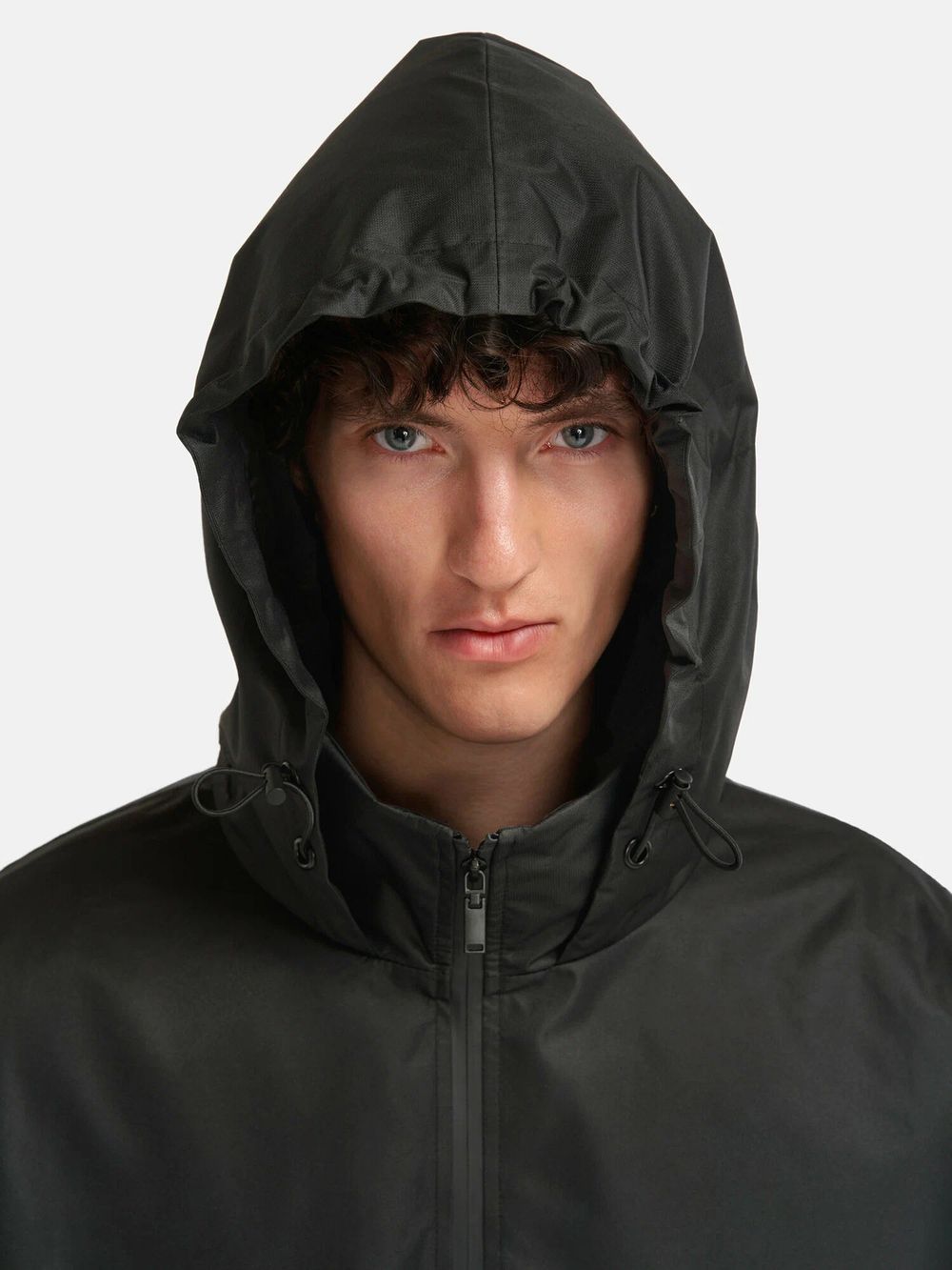 Плащ Яндекс «Культурный код Санкт-Петербурга» черный