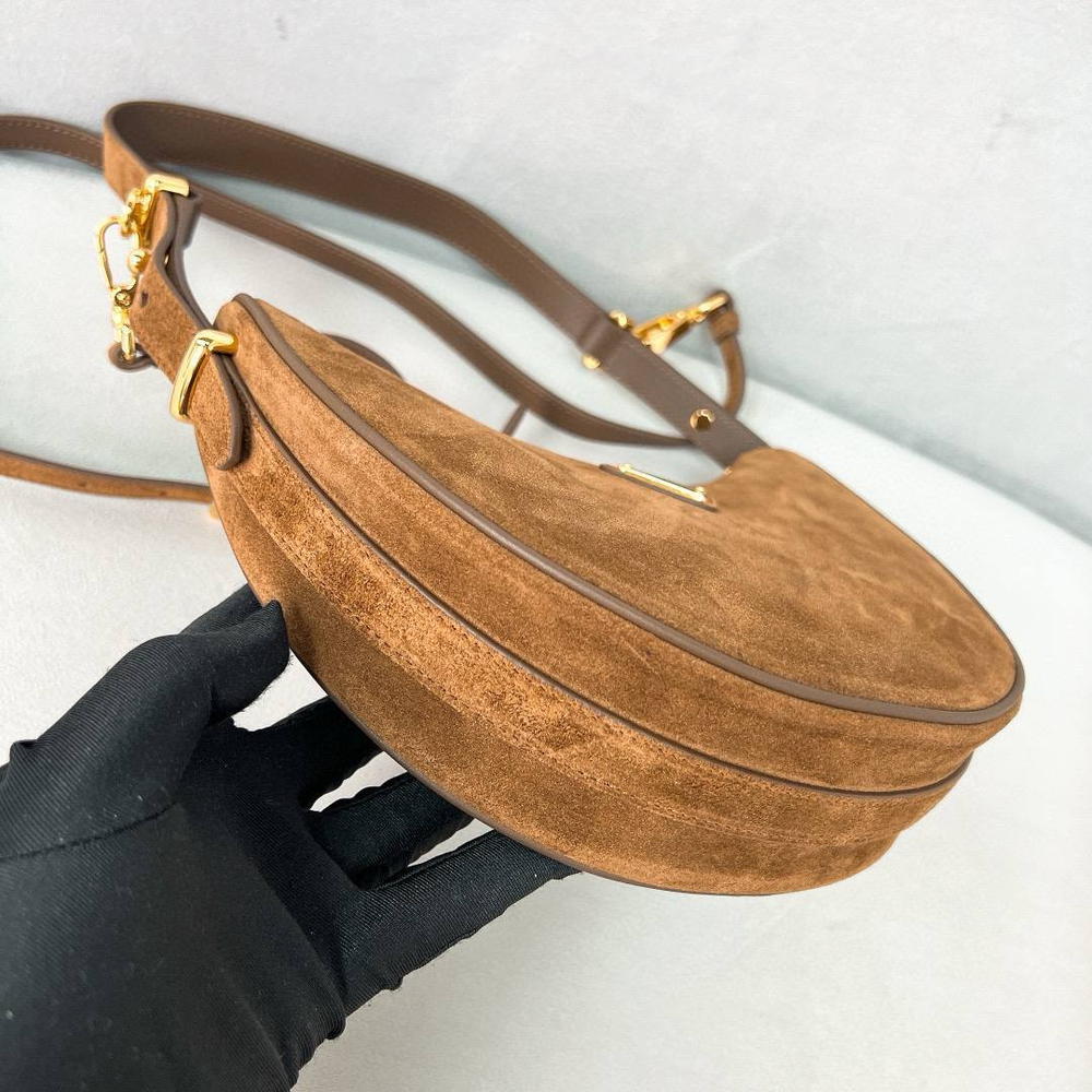 Сумка Prada