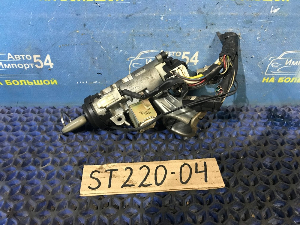 Замок зажигания TOYOTA AVENSIS 2001