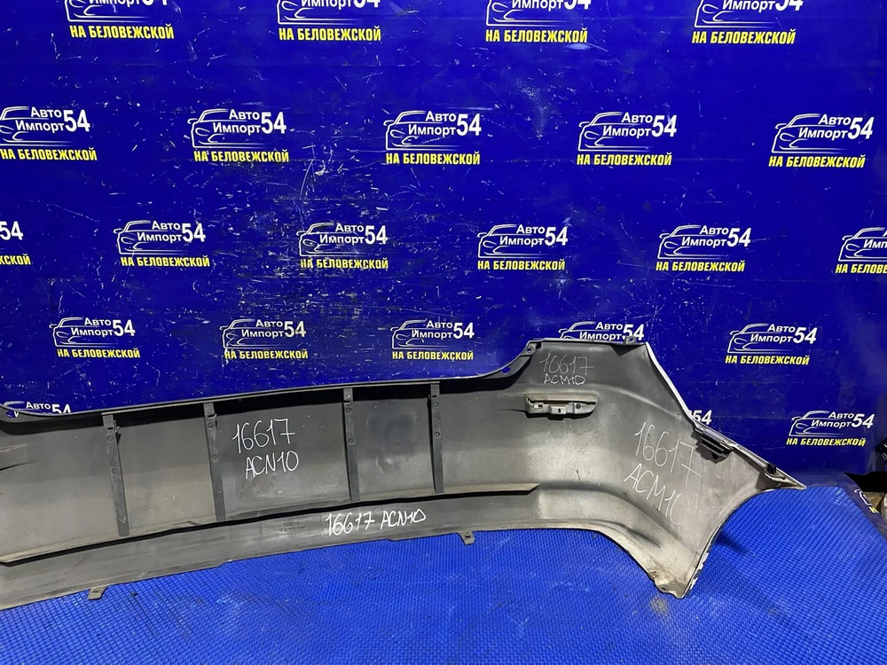 Бампер задний TOYOTA IPSUM 2001-2003
