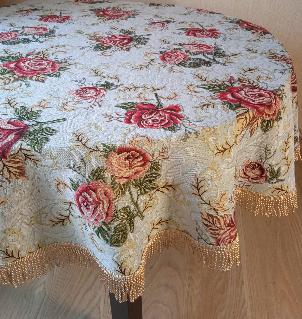 Гобеленовая скатерть Кармен D 160 см