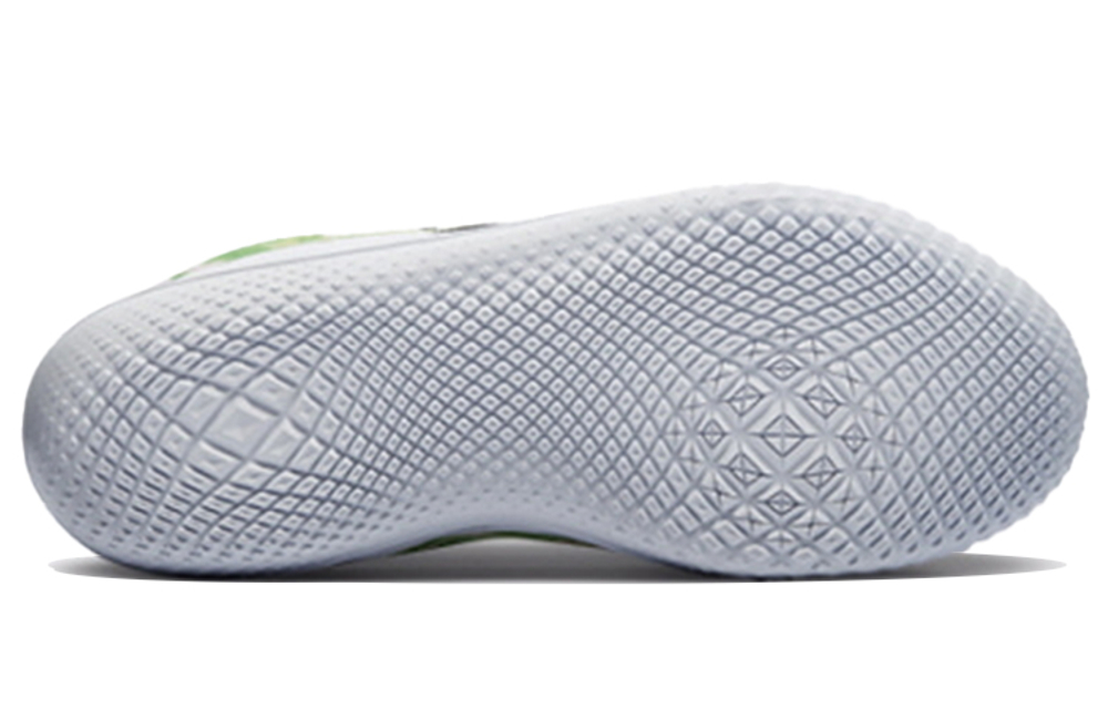 All Star Pro Bb Converse Evo "Natasha Cloud - Petal To The Metal"