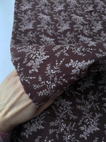 Фланель Грация на шоколадном фоне