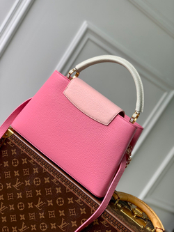 Louis Vuitton Capucines MM