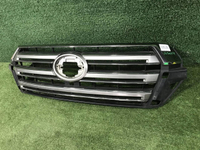 Решетка радиатора Toyota Land Cruiser 200 (2015-2021)