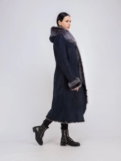 Дубленка зимняя натуральная с капюшоном длинная и теплая