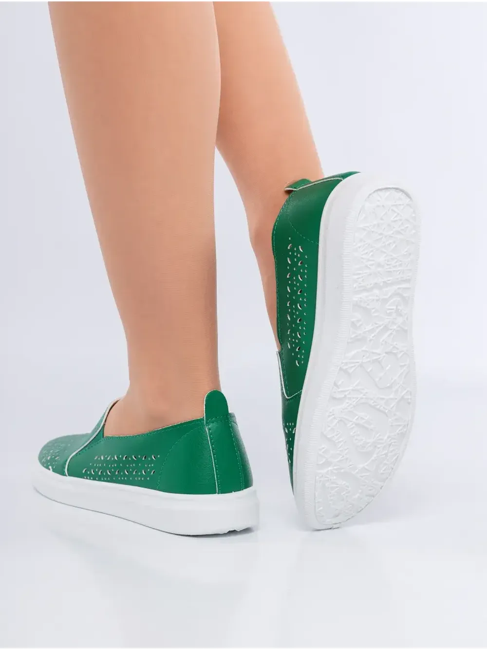 Мокасины летние с перфорацией