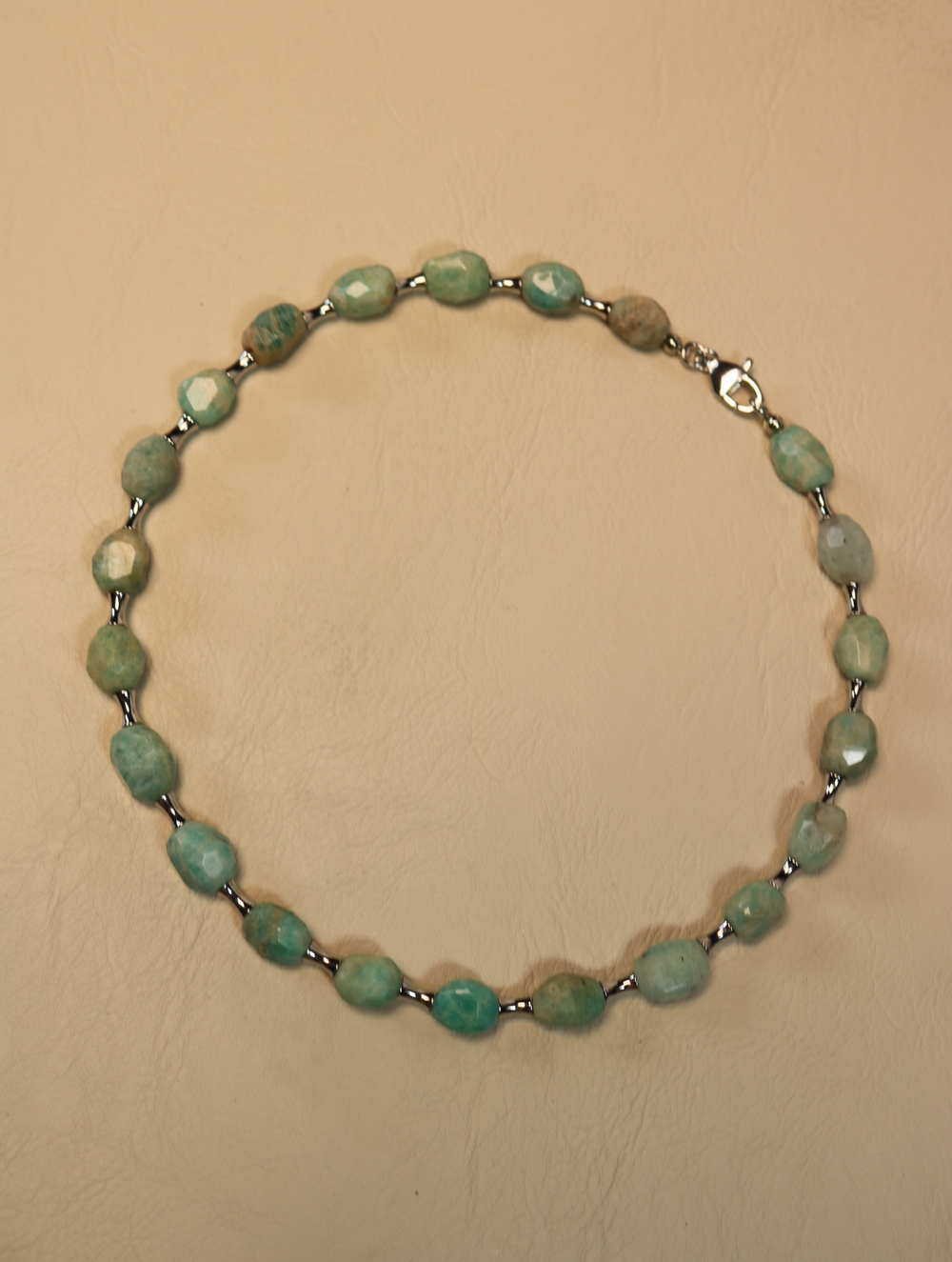 Чокер из амазонита «Мятный шторм»