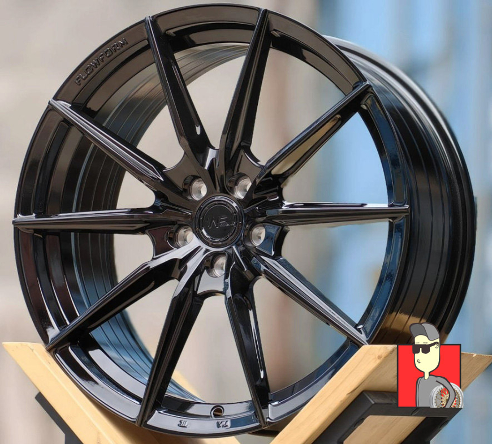 Комплект дисков Wheelforce Design XF005 18x8/9 et35/38 5x114.3