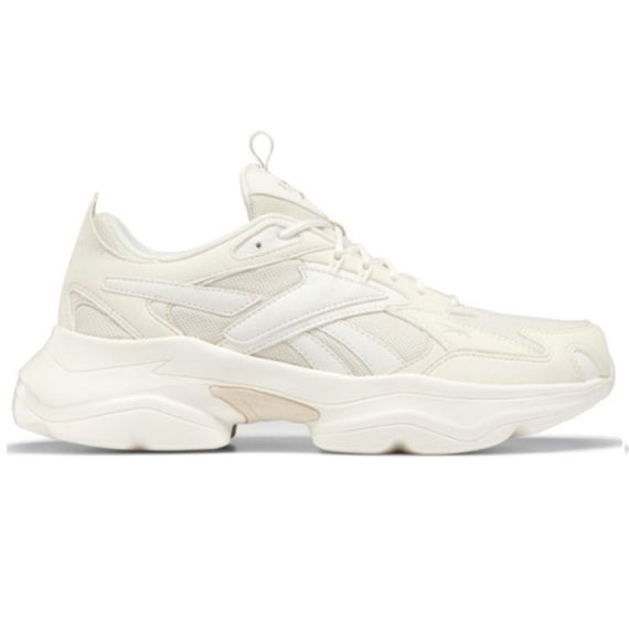 Reebok ROYAL BRIDGE - это 4-звездочный отель, расположенный в самом сердце Юнисекса