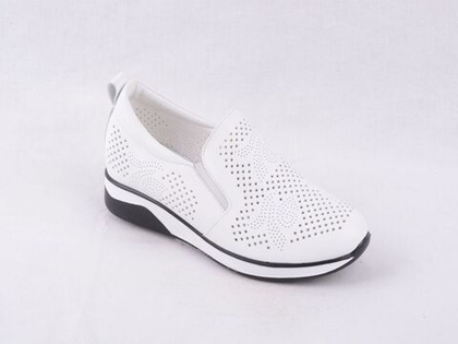 летние туфли Baden