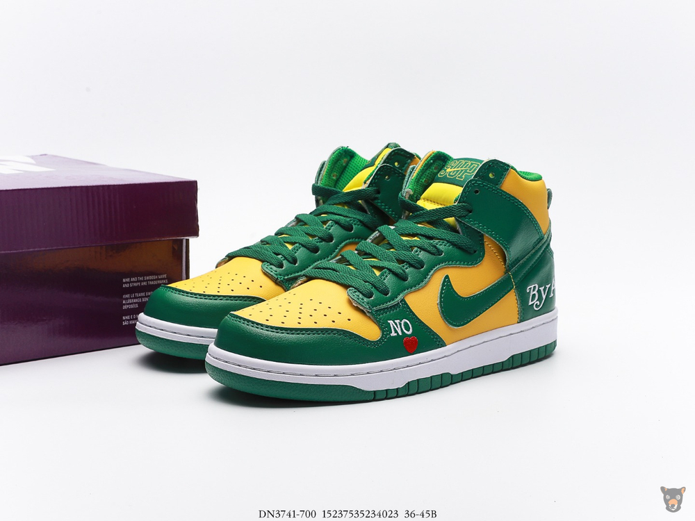 Кроссовки Supreme x Nike SB Dunk High "By Any Means"