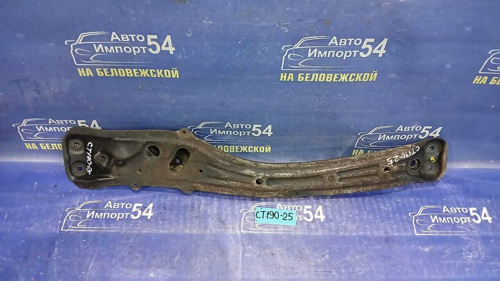Балка передняя продольная TOYOTA CORONA 1995