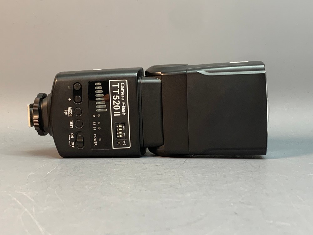 Godox TT520 II