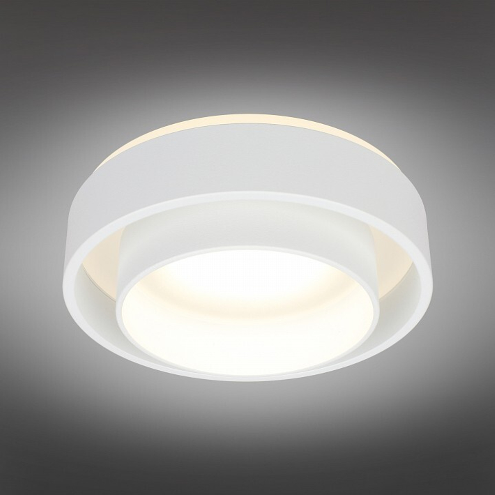 Встраиваемый светильник Omnilux OML-103209-15
